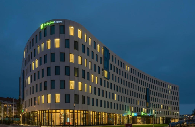 Holiday Inn Express Dusseldorf - Hauptbahnhof