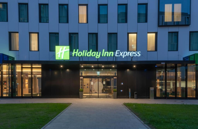 Holiday Inn Express Dusseldorf - Hauptbahnhof