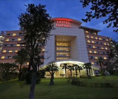 Hotel Rafael