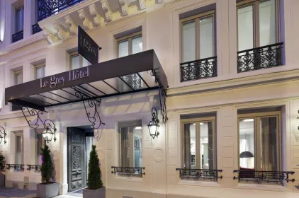 Le Grey Hotel