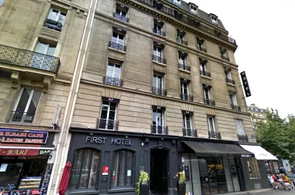 First Hotel Paris Tour Eiffel