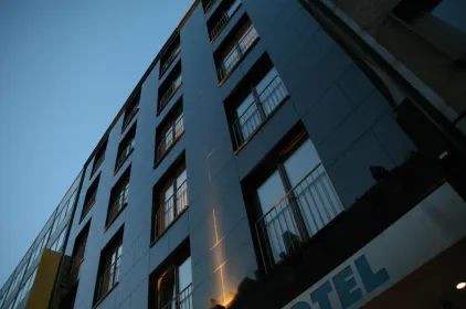 Schiller 5 Hotel