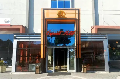 Expoist Hotel