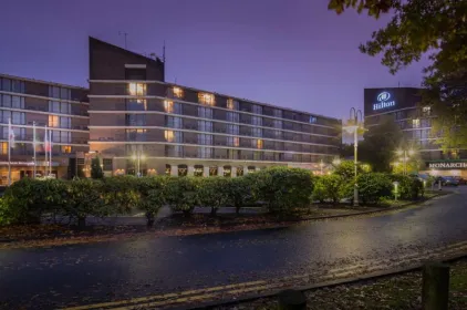 Hilton Birmingham Metropole Hotel