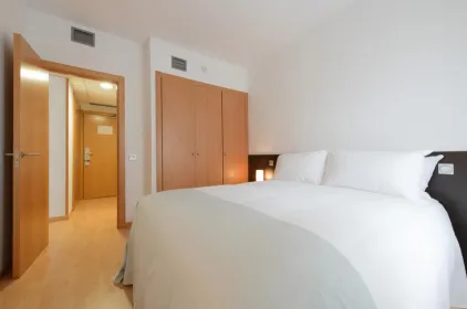 Tryp Madrid Airport Suites