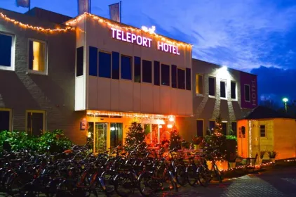 Amsterdam Teleport Hotel