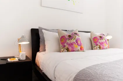 Pontoon Dock Apartment