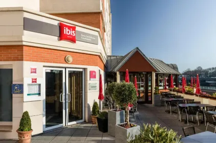 ibis Paris La Defense Courbevoie