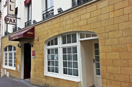 Pax Hotel Paris 18e