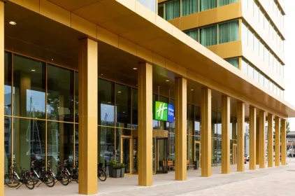 Holiday Inn Express Amsterdam - North Riverside, an IHG Hotel