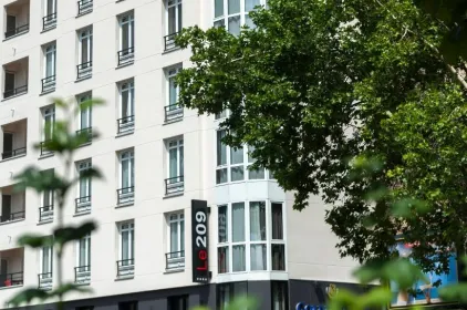 Hôtel le 209 Paris Bercy