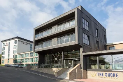 DoubleTree by Hilton Edinburgh - Queensferry Crossing