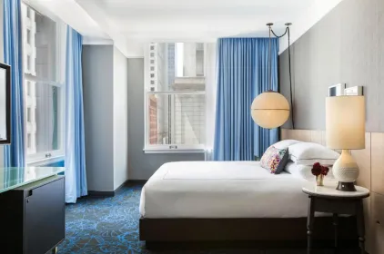 Kimpton Gray Hotel Chicago, an IHG Hotel