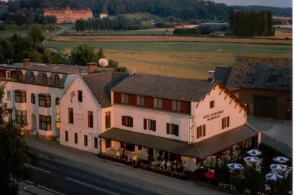 Hotel Restaurant in den Hoof