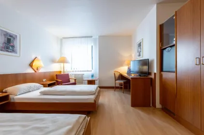 Fly Inn Hotel Frankfurt Airport Rüsselsheim ehemals Trip Inn Hotels
