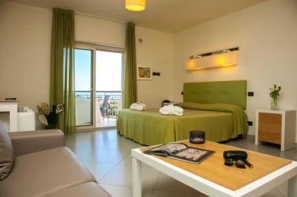 4 Spa Resort Hotel