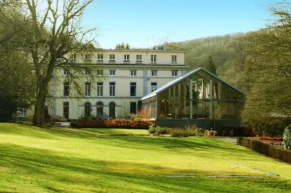 Castel de Pont-a-Lesse