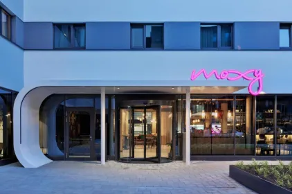 Moxy Hamburg Altona