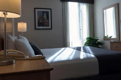 Midtown Hotel