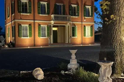 Villa Iris