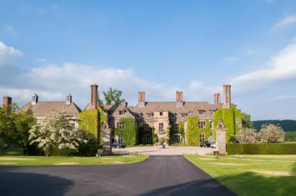 Llangoed Hall