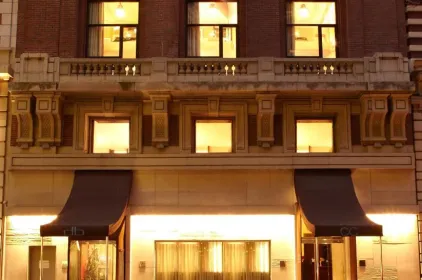 City Club Hotel