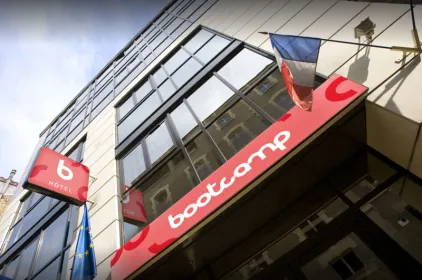 Hotel Bootcamp by HappyCulture