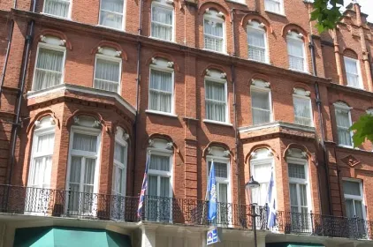 Best Western Burns Hotel