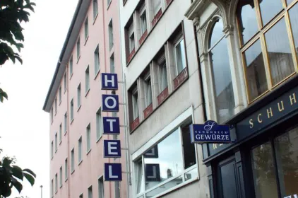 City Centre Hotel NEUE KRAEME am Roemer