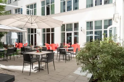 Adina Apartment Hotel Berlin Checkpoint Charlie
