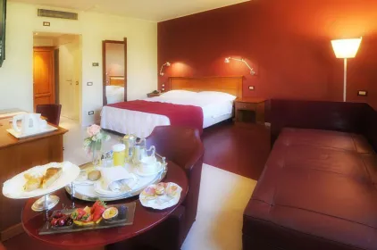 ART HOTEL NAVIGLI