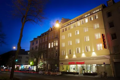 Hotel Monopol