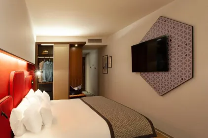 Hotel Indigo Barcelona Plaza Espana, an IHG Hotel