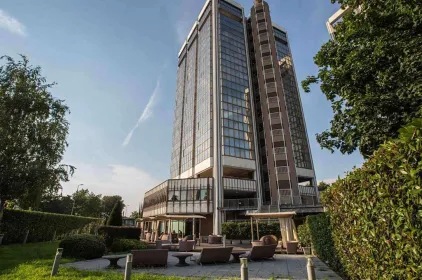 Best Western Plus The Hub Hotel