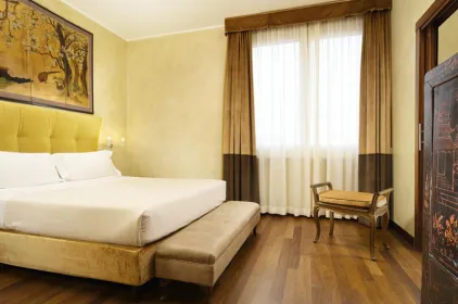 Enterprise Hotel Design & Boutique