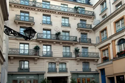 Hotel Aston