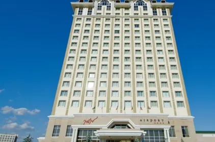 WOW Airport Hotel