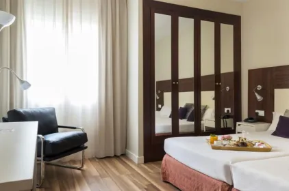 Arenas Atiram Hotels