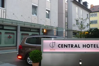 Central Hotel