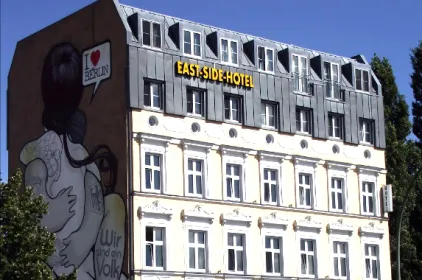 East Side City Hotel