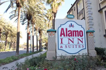 Alamo Inn and Suites - Convention Center