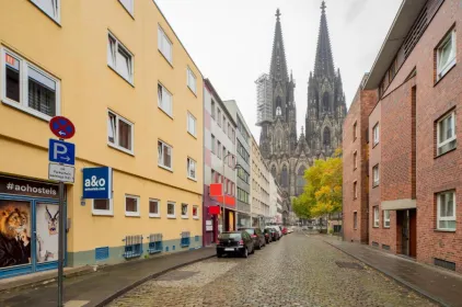 A&O Koln Dom