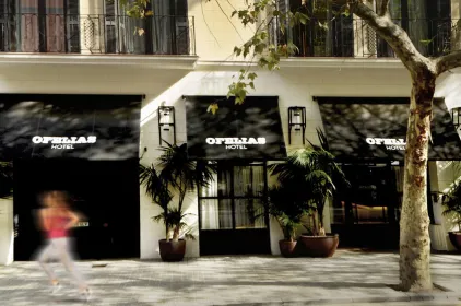 Ofelias Hotel