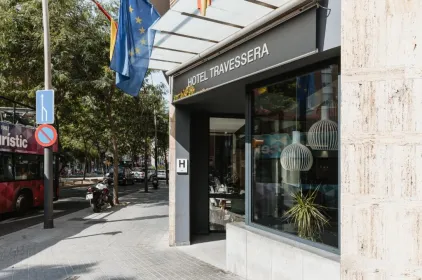 Hotel Travessera